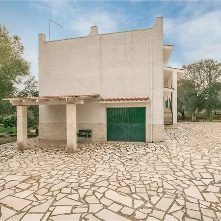 Casa Antonio * Челье-Мессапика